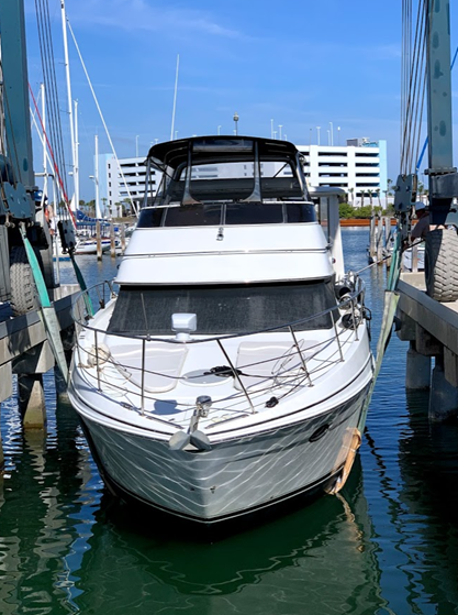 2003 Carver 396 Motor Yacht